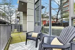 d372b964713c7b0af9dadeb9f953efc9-cc_ft_384