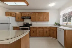 560930b0e5307e945a10c1d46efcf4b6-cc_ft_384